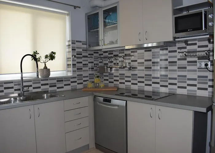 Apartament Elizabeth Cozy Close To The *