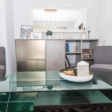 Elizabeth Cozy Close To The * חאניה