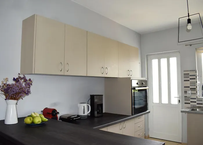 Elizabeth Cozy Close To The * Chania (Crete)